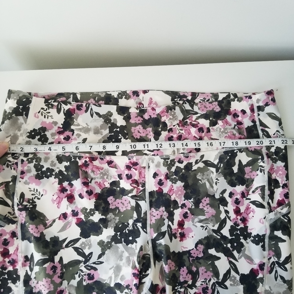 Torrid Performance Core Crop Active Legging With … - image 8